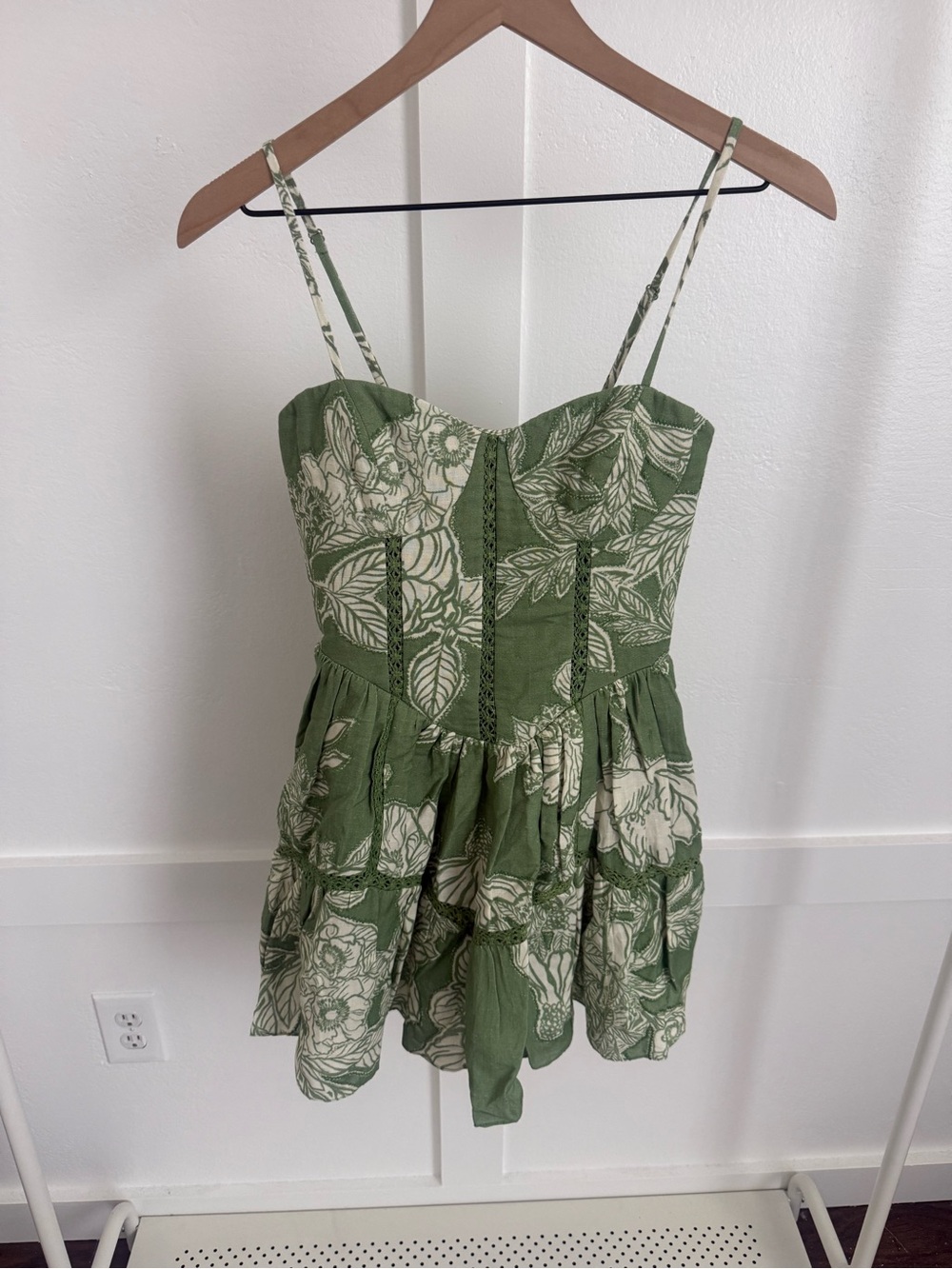 Hemant & Nandita Dara Green Floral Mini Dress - Picture 5 of 7